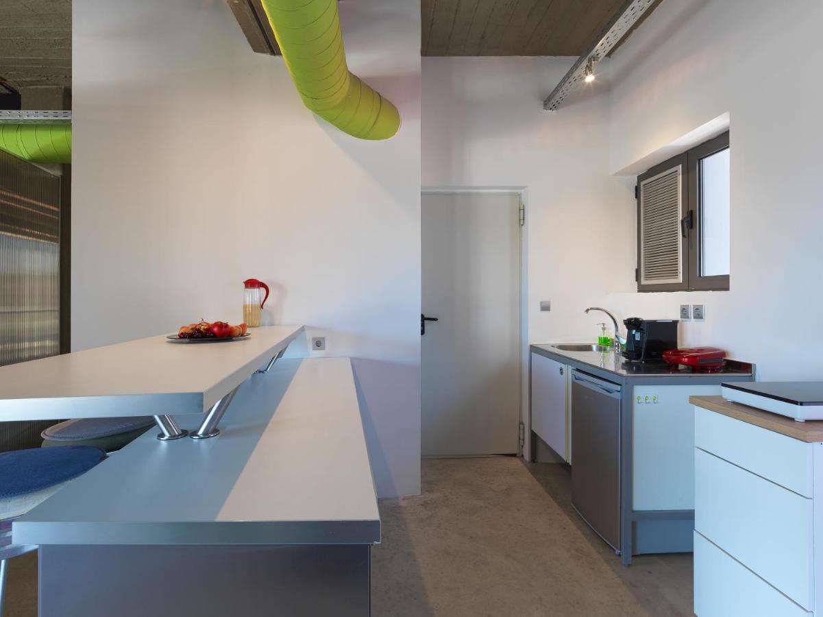 אתונה Ceramus Apartments Gazi View מראה חיצוני תמונה